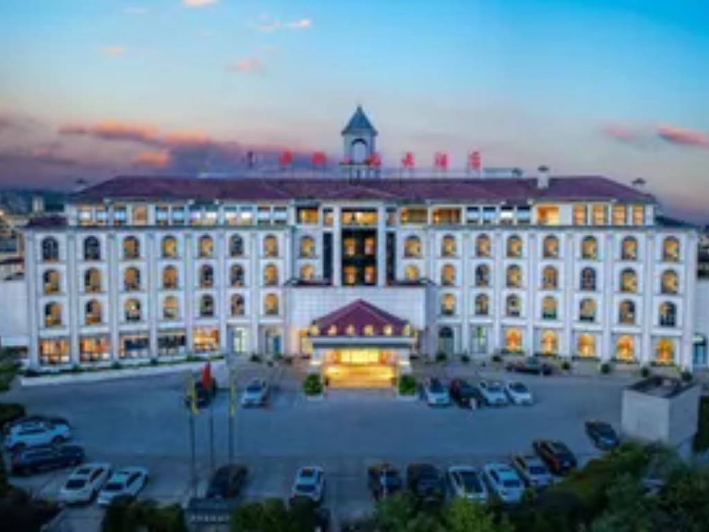 Yiyun Hotel