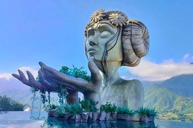 โมอาน่าคาเฟ่ (MOANA SAPA) ดินแดนแห่งจินตนาการท่ามกลางขุนเขา